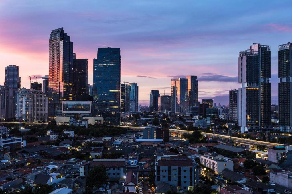 Oyo 90438 Mampang 34 Residence Джакарта Экстерьер фото