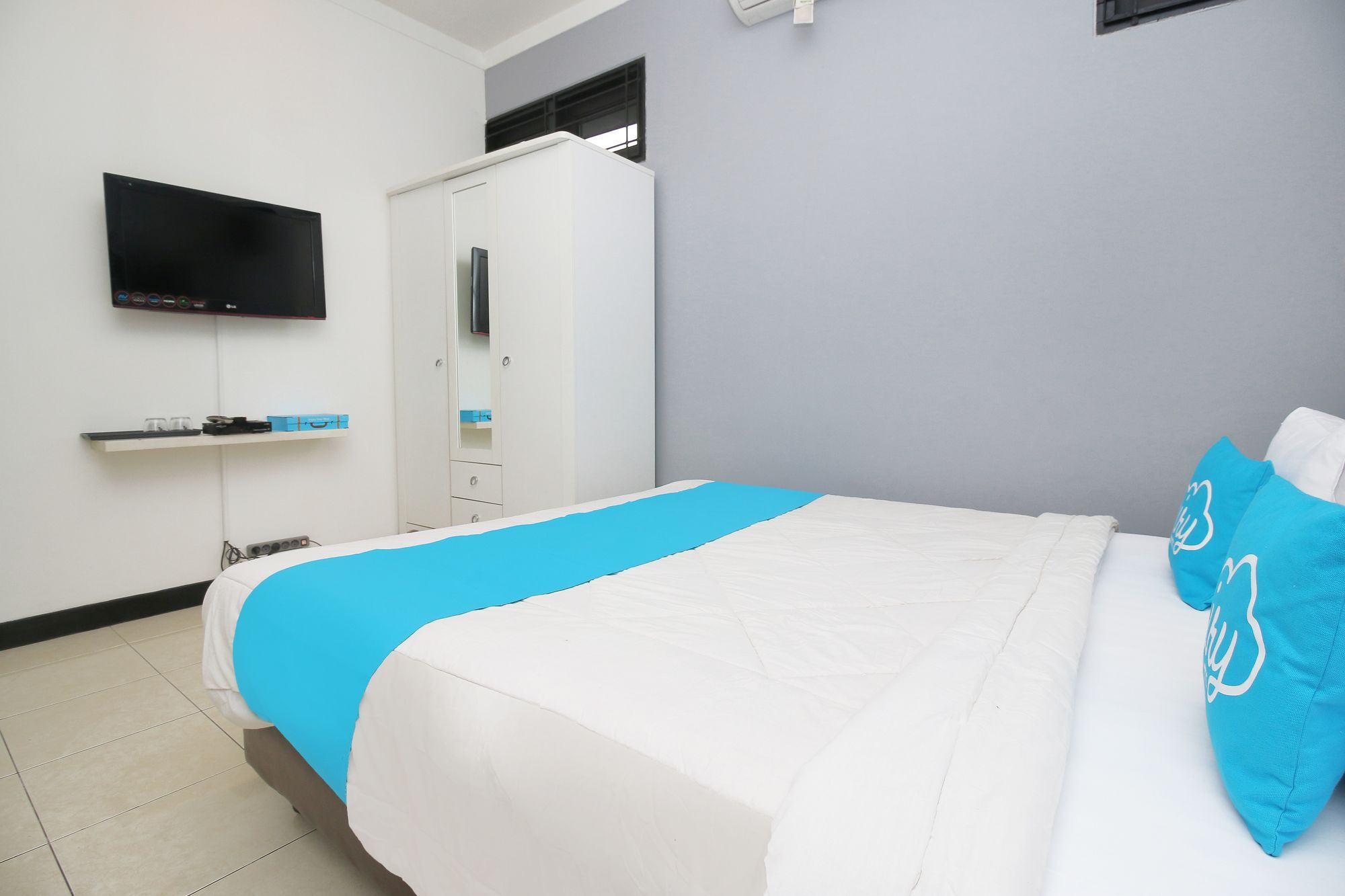 Oyo 90438 Mampang 34 Residence Джакарта Экстерьер фото